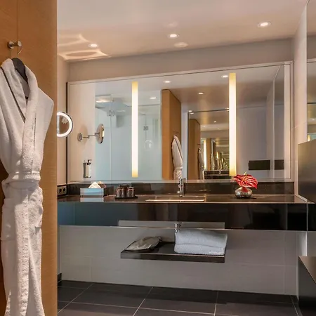 Szálloda Sofitel Le Grand Ducal 5*