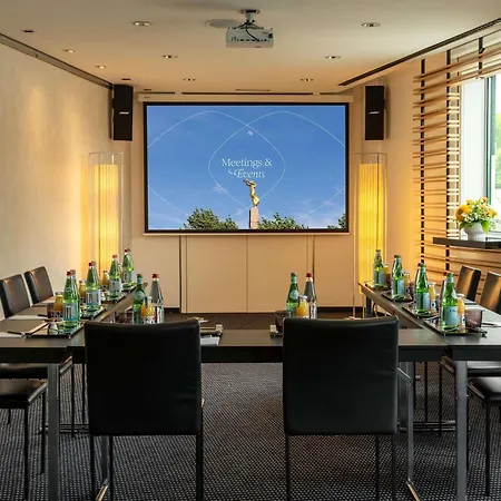 Sofitel Le Grand Ducal Szálloda 5*