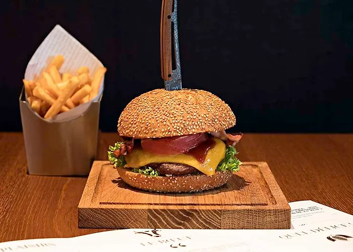 Sofitel Le Grand Ducal Szálloda 5*