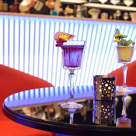 سوفيتل ليه غراند دوكال فندق 5*