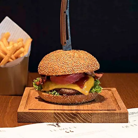 سوفيتل ليه غراند دوكال فندق 5*