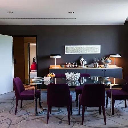 מלון Sofitel Le Grand Ducal 5*
